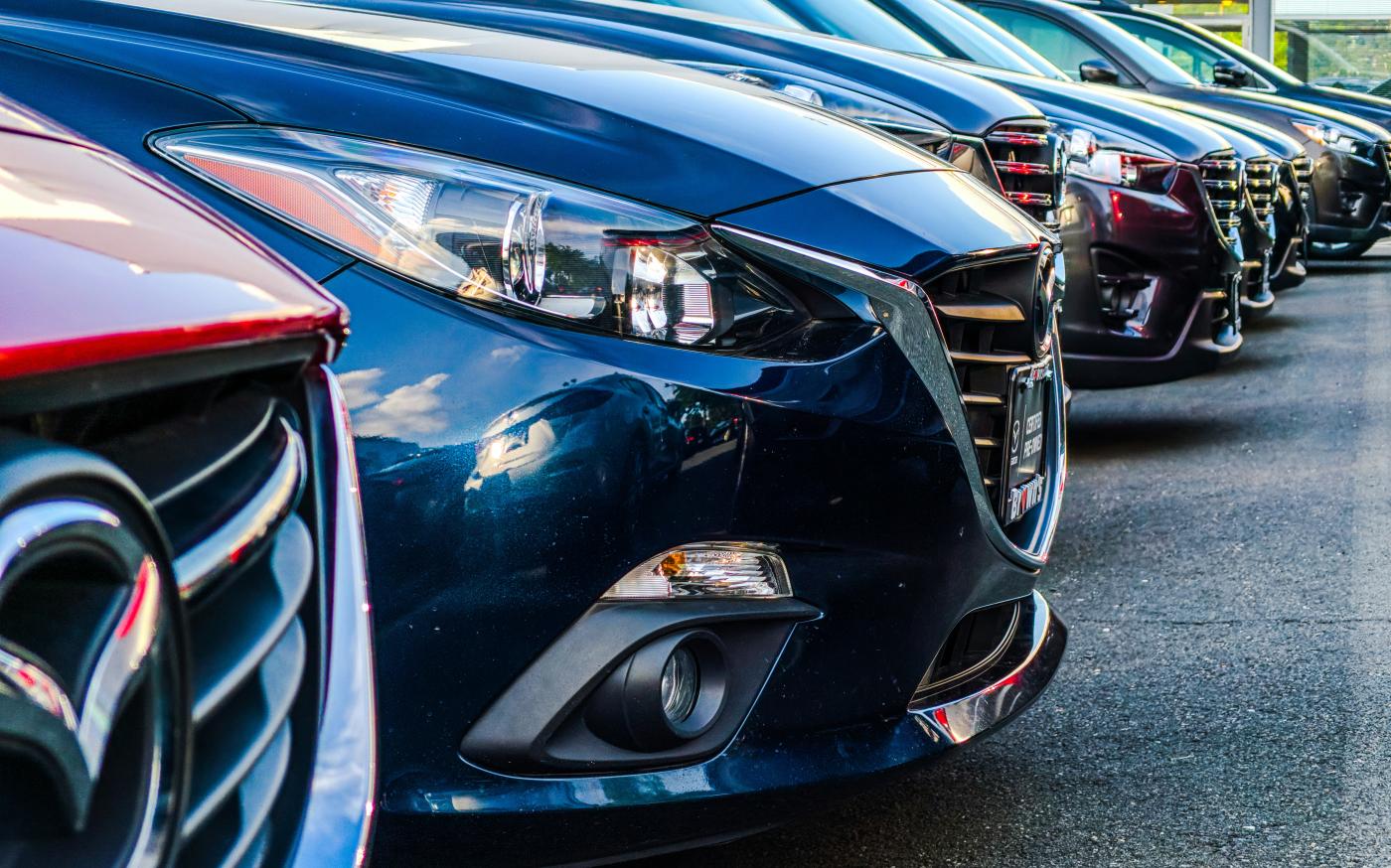 parked vehicles by Obi - @pixel9propics courtesy of Unsplash.
