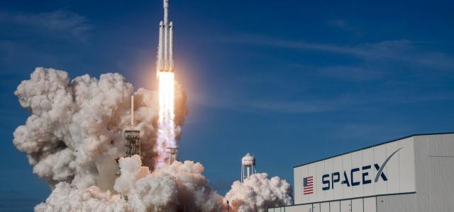 rocket ship launching during daytime by SpaceX courtesy of Unsplash.